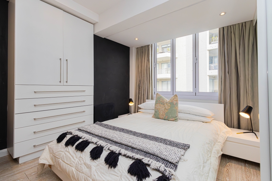 To Let 1 Bedroom Property for Rent in Mouille Point Western Cape